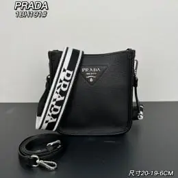 prada aaa qualite mini sac a main pour femme s_122a65b